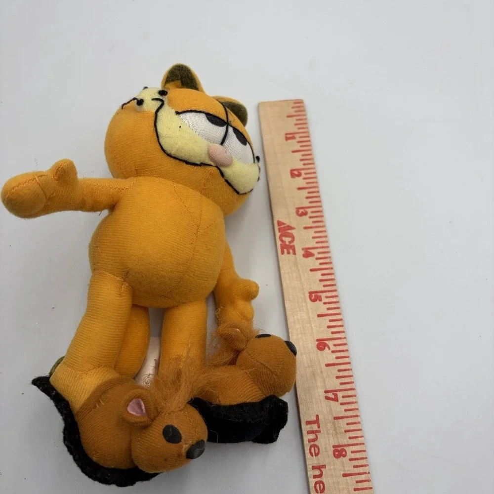 Garfield With Slippers 7 Inch Plush Play By‎ Play Cat Stuffed Animal